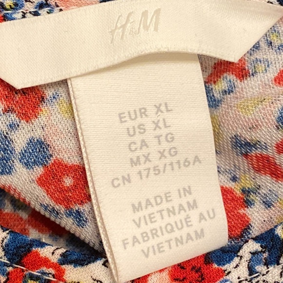 H&M Floral Patterned Dress - Picture 9 of 12